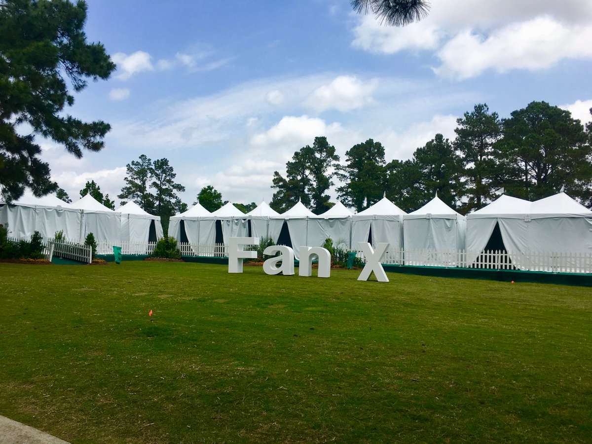 ZelliItalia's tweet photo. We are gearing up for an awesome weekend of #golf here at The Woodlands Country Club Tournament Course! We are so thankful to @InsperityInvtnl and @ProLinkSports for letting us be a part of the #InsperityInvitational2018! https://t.co/QYkNcQ8I33