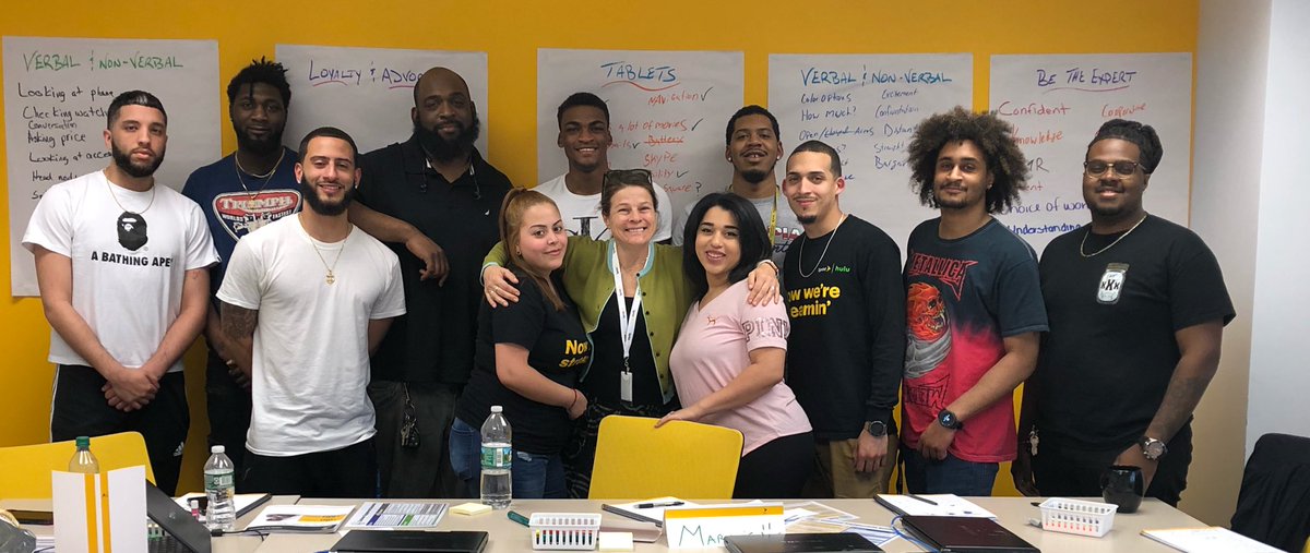 @LauraMcLaugh96 the CT Indirect Rock Star Team, ready to #ConnectNow 😎
#FocusOnBehaviors #ImproveYourNumbers