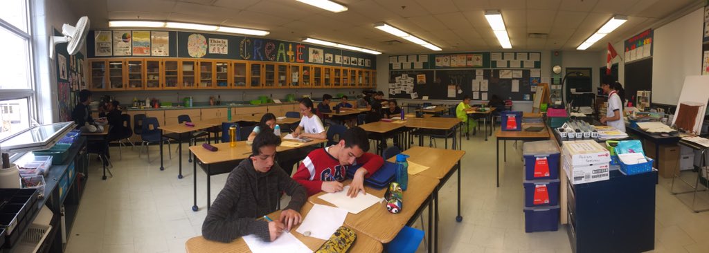MrsMartinsTSMS's tweet photo. #class704 working on their class magazine during ISLA https://t.co/VoQ09rHDKY
