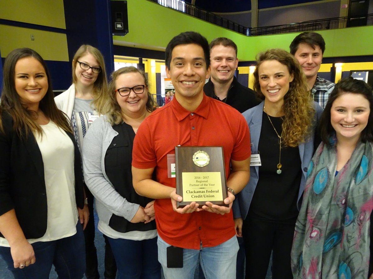 FinBegOR's tweet photo. Huge THANK YOU to one of our wonderful partners, @ClackamasFCU. This year 10 of their employees have volunteered 102 hours, teaching local schools and community based organizations our #FinBegOR workshops. They have helped us educate over Three THOUSAND students in #Clackamas! https://t.co/blcLmGKNi6