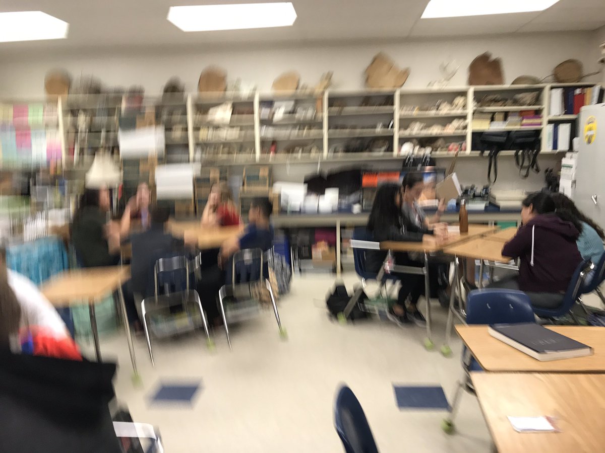 LhamiltonLyn's tweet image. Students Reflecting and making lemonade out of lemons.                   #LMSMissonLesson. #ReflectToGrow