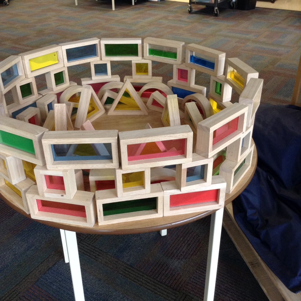 hrpsmakers's tweet photo. How awesome is this......we have so many budding architects at HRPS! @paul_dasilva12 @SueLawton2010 https://t.co/Pc9MFBkWJS