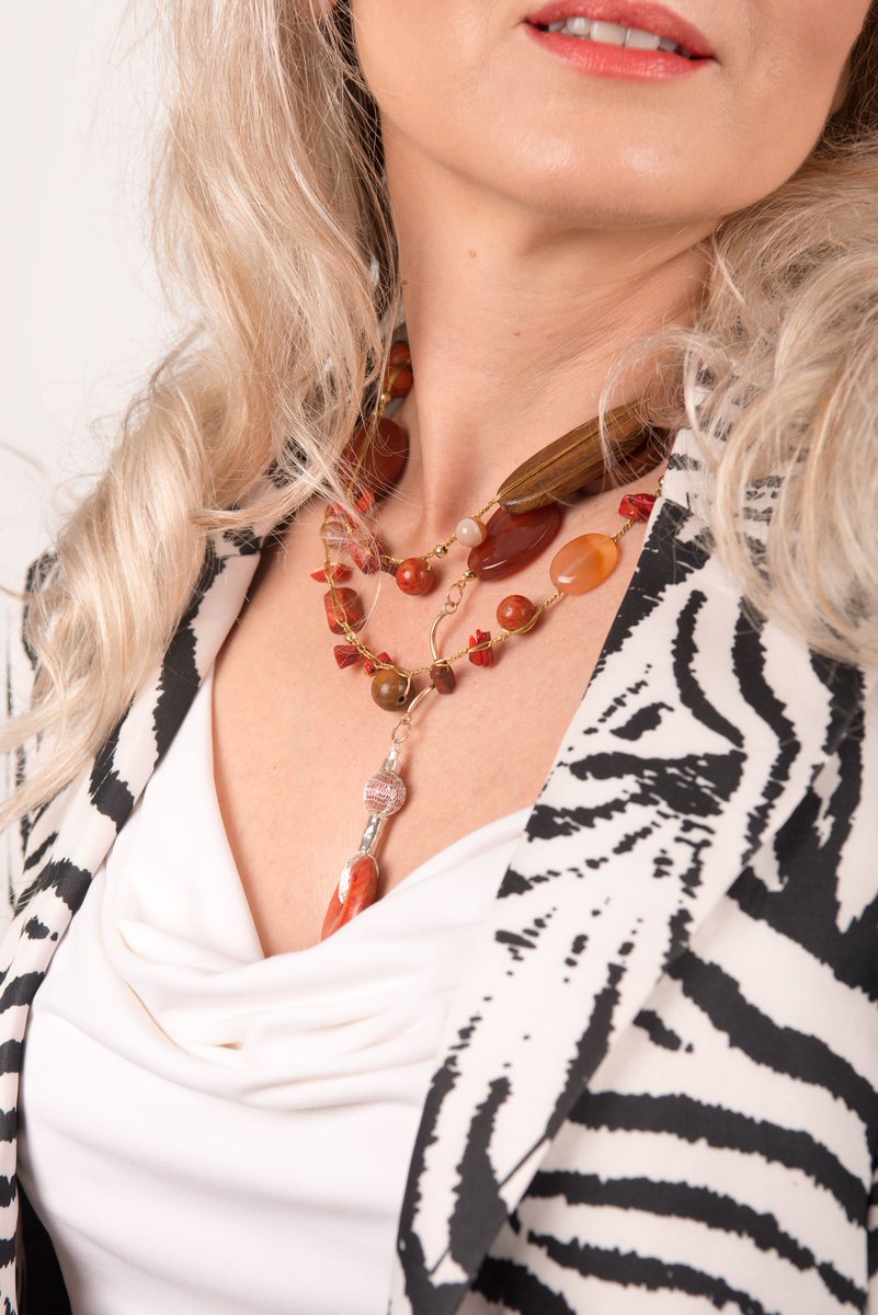 Kristinlis28's tweet photo. Excited to share the latest addition to my #etsy shop: Large Stone Necklace, Multi-Gemstone Jewelry, Boho Wood &amp; Fabric Necklace, Orange Carnelian Necklace #Belt, Red Mediterranean Coral Necklace #jewelry #coral https://t.co/qSMiRA08WS https://t.co/7svK76rLj5