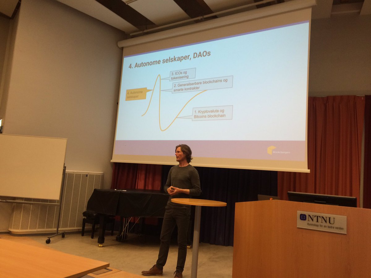 oskarvild's tweet photo. (Nesten) Alle #nito medlemmer er nå sertifiserte Blockchain-eksperter, etter to #blockchain #marathon foredrag i Gjøvik og Hamar! Watch out Norsk #Næringsliv, nå blir det endring! :) #blockchangers #AKJcrypto https://t.co/IRVgsbelu3