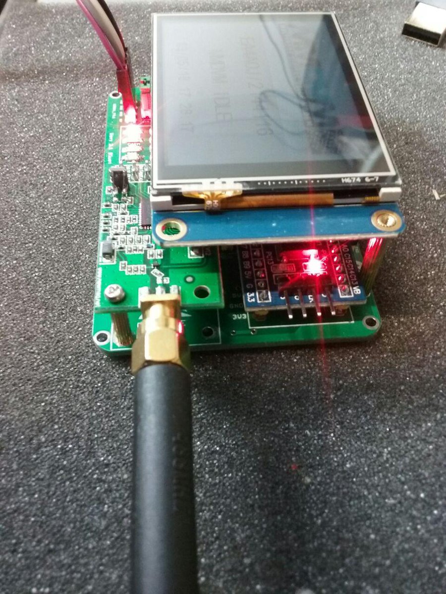 ea4aoj's tweet photo. Probando la nueva PCB #MMDVM_HS Low Cost by CA6JAU Bluetooth + #Nextion. PCB by ea4aoj. Enlace al video. https://t.co/khNS0LNGOp https://t.co/EhAvtiTrfO