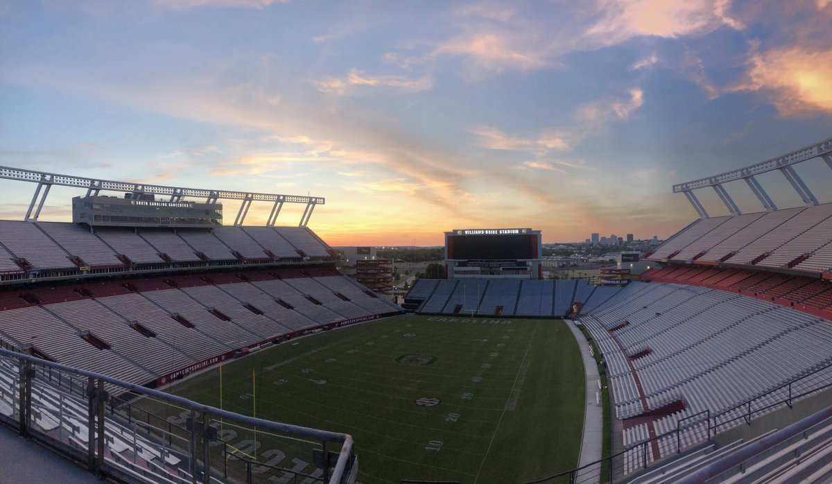 South Carolina Football tweet media