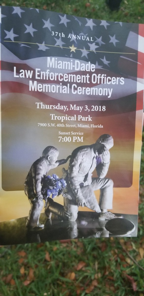 myNMBPolice's tweet photo. @myNMBPolice is proud to stand with the families of our fallen hero's. #wewillneverforget https://t.co/0jLHevuAxP