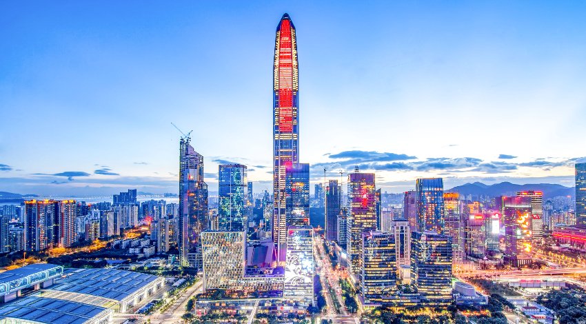 Icon_China's tweet photo. China powers global growth on 40 years of reforms https://t.co/rByK0ce7X8  #ChinaReform https://t.co/h8u20Kqt2P