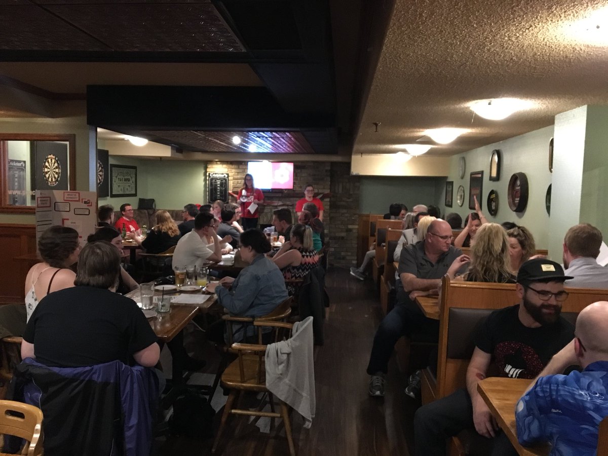 MadrugaMelissa's tweet photo. Huge thank you to all the awesome @greatwestlifeca employees and friends who came out to support their local community through @GenNextUW @unitedwayemca https://t.co/hlANUEkDSi