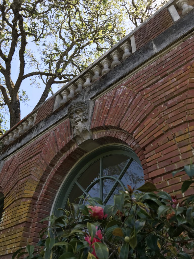cad234's tweet photo. Gorgeous day exploring 16acres of gardens at the 1915 @_filoli outside of San Francisco #pastforward18 #savingplaces #thisplacematters https://t.co/F90HGGItdQ