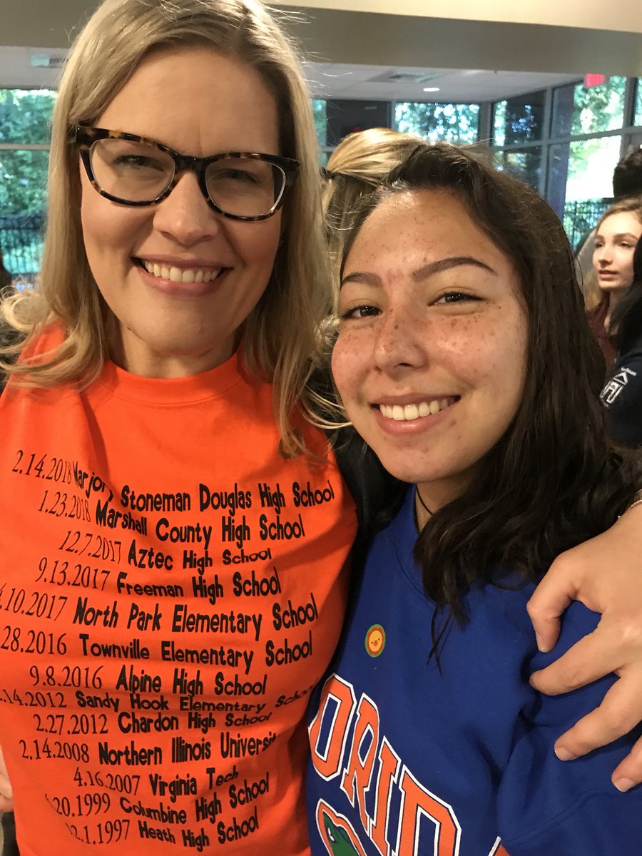 bdchssga's tweet photo. We love our teachers @BDCHS_PHOENIX  part 2 https://t.co/jB8Iotfas8