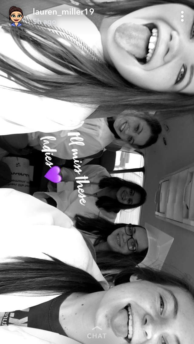 JerbyKenna's tweet photo. These ladies 💓 https://t.co/58Z9EAQyon