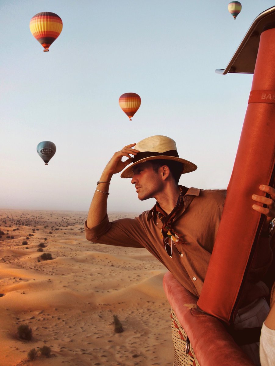 Albertoortizrey's tweet photo. One of the most incredible & beautiful experience of these days ❤️
#instablu
#radissonblu
#hotairballoon https://t.co/7HzktuORj1