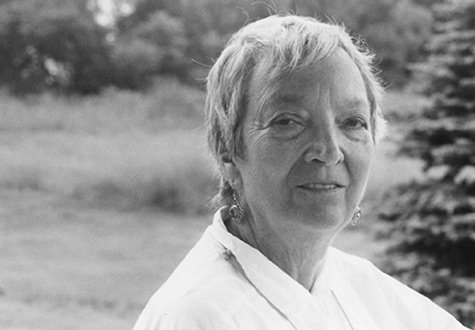 olderbrother21's tweet photo. "Every life is noted and is cherished, and nothing loved is ever lost or perished." @MadeleineLEngle #ARingOfEndlessLight💗❤️🧡💛💚💙💜🕯️ #ThursdayThoughts https://t.co/moS1g5eocW
