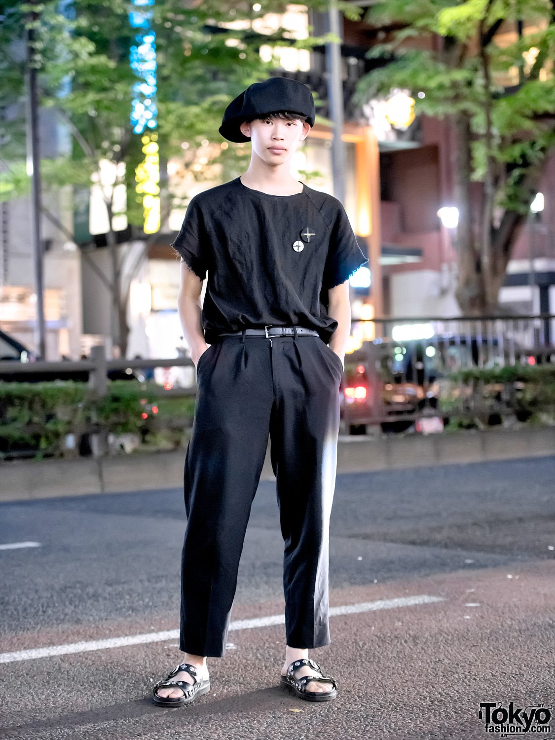 Tokyo Fashion on X: 17-year-old Japanese model & high school student  Yura on the street in Harajuku wearing a minimalist look w/ black t-shirt,  pleated Yohji Yamamoto pants, Toga sandals & Christopher