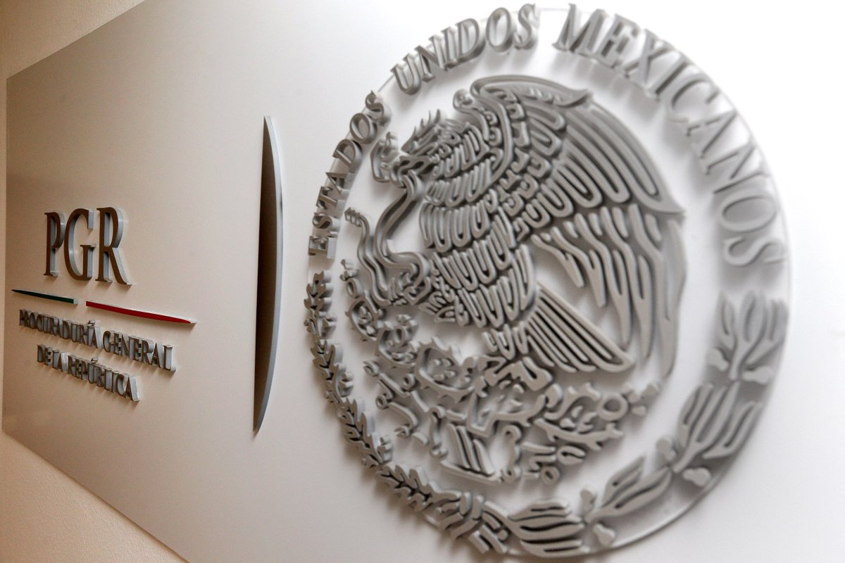 En #Chiapas y #Tamaulipas se obtienen sentencias condenatorias de 12 años de prisión contra dos hombres y una mujer por violación a la Ley de Migración. ow.ly/hSFs30jP3kb