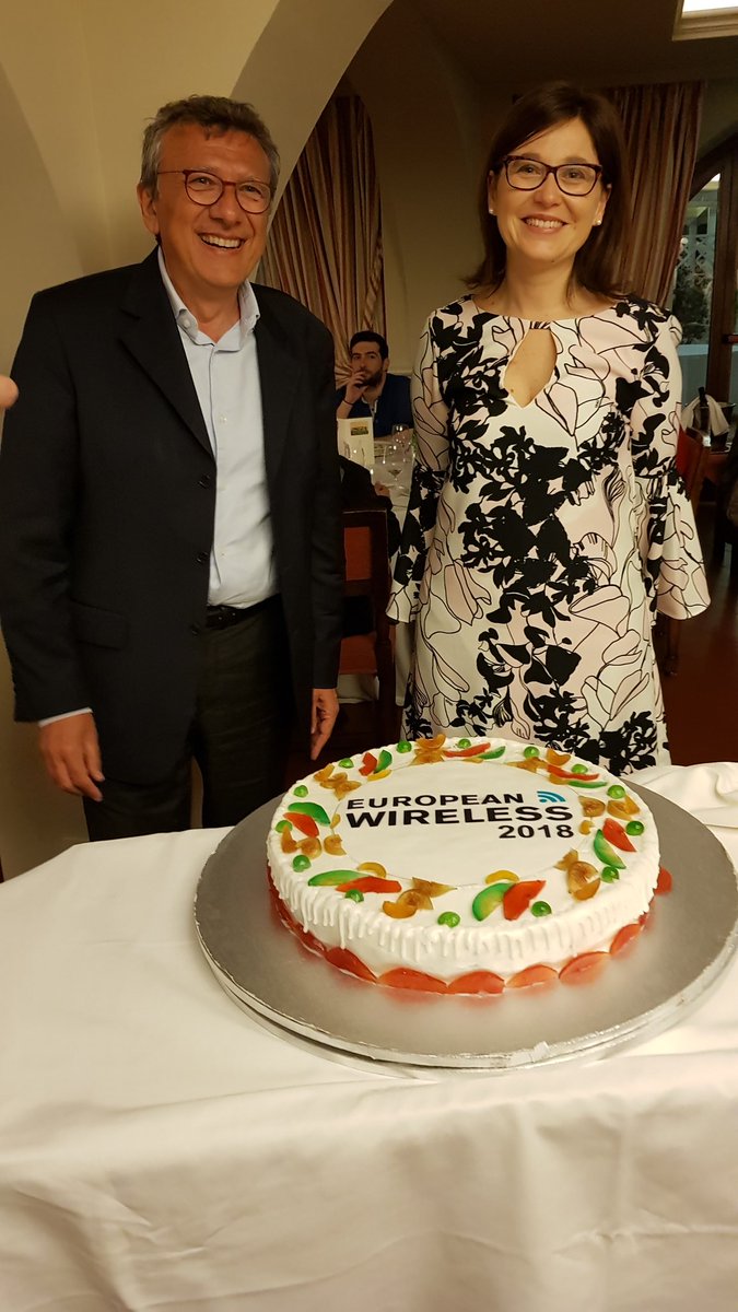 ComNets_TUD's tweet photo. #europeanwireless 2018 ist so sweet @bettstetter https://t.co/KU9wcTGDwg