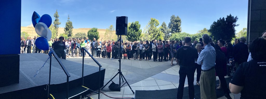 NetApp's tweet image. #NetAppDVC celebration with employees kicks off with our Visionary Data Center (VDC) grand opening