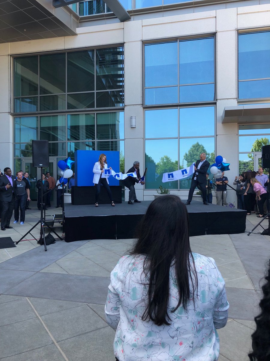 KT_Andres15's tweet image. Welcome to the new @NetApp #NetAppDVC  #netappeventsteam