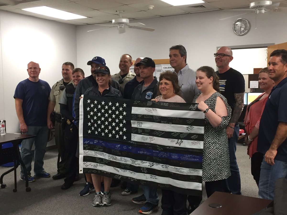CapPevehouse's tweet photo. Sheriff @BillHollenbeck with Hollywood Memorial Bike Riders who stopped at FSSO this afternoon.  They are riding from LA to DC in honor of fallen law enforcement @SebCoSheriff https://t.co/WIg3aiYSQO