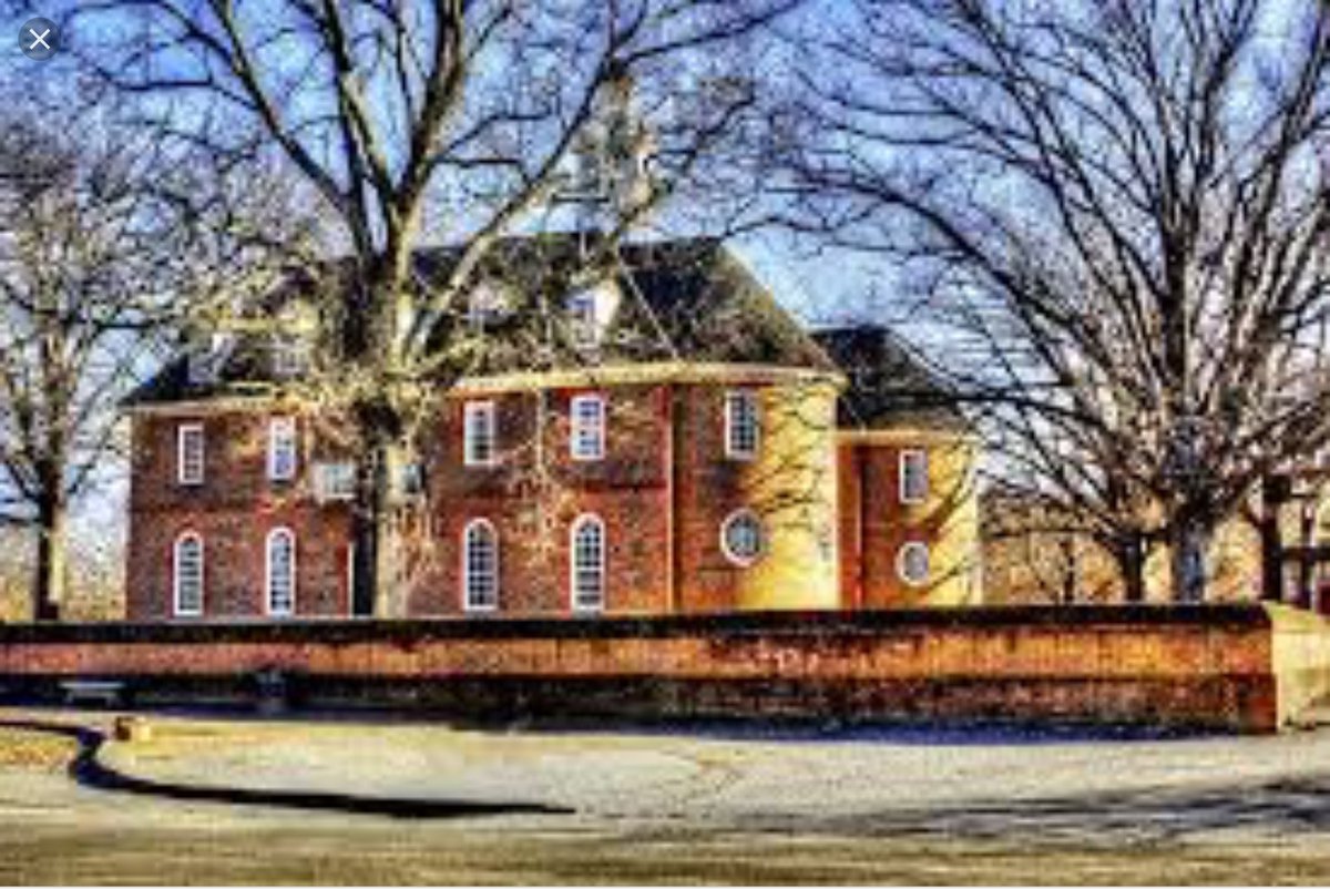 RealGs13's tweet photo. #10 men are meeting at a church there are 2 representatives # house of burgess https://t.co/XoI2R5bhQT