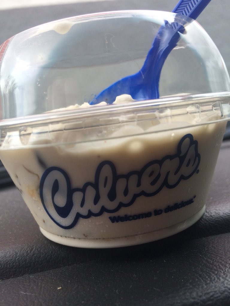 daisydawn123's tweet photo. Thank you @culvers! Thank you @NationalFFA! #thankyoufarmers #scoopsofthanks https://t.co/22pNtw20y0