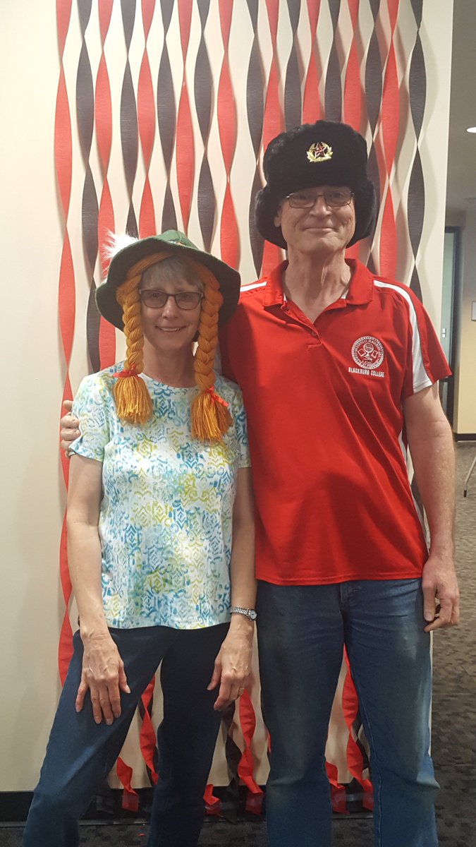 BCCommons's tweet photo. Finals are here! Use Lumpkin's photo booth to relieve some stress! Lynn and Dr. A tried it out! #FinalsGotMeLike #LLCBlackburn https://t.co/PdiErAnQ0I