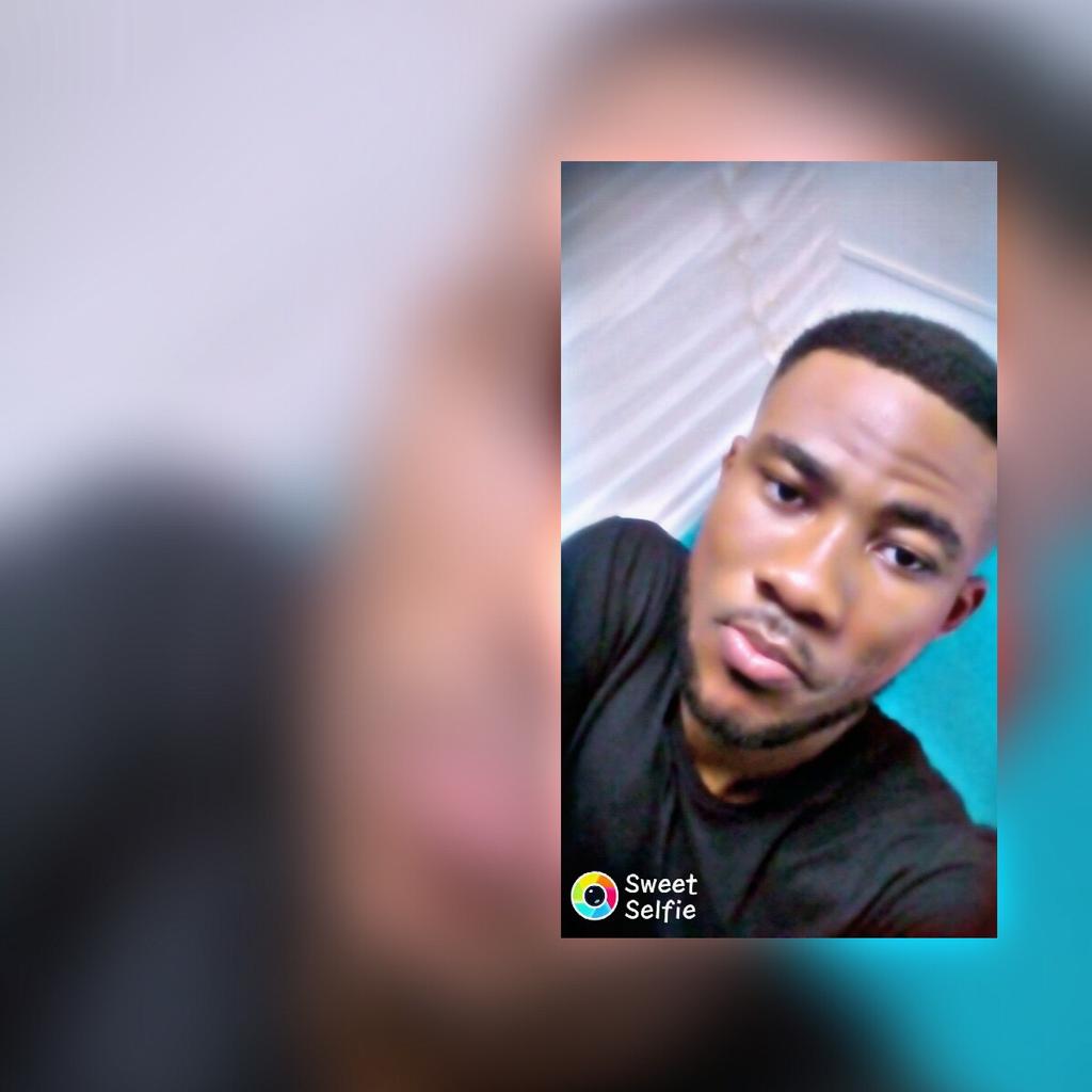 IsaacAbbam4's tweet photo. Kwame 😍😍😍 Don't Let the World Define You...... #PEACE https://t.co/6E7EHcDutK