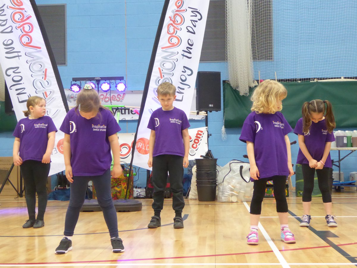 idancestudios's tweet photo. #welwyn #welwyngarden #hertford #hertfordshire #dance #danceschool #performance #family #funday #fare https://t.co/1ZXbTbd1A8