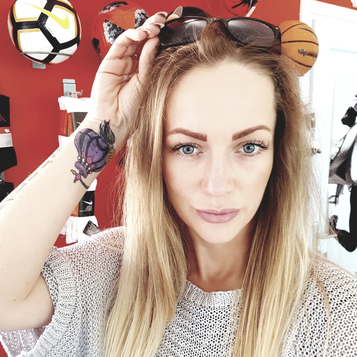 Yasminjade6's tweet photo. #NewProfilePic https://t.co/giomlaaIpz