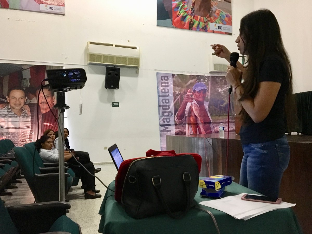 PVDLAB_Vpar's tweet photo. Desde @PVDLAB_Vpar  y @CEFONTEV se está apoyando el evento “Técnicas de Generación de Proyectos de Innovación y Emprendimiento”, a cargo de la Ing @neleysis y dirigido a estudiantes de Pedagogía de @UniPopularCesar https://t.co/aRjyILqELY