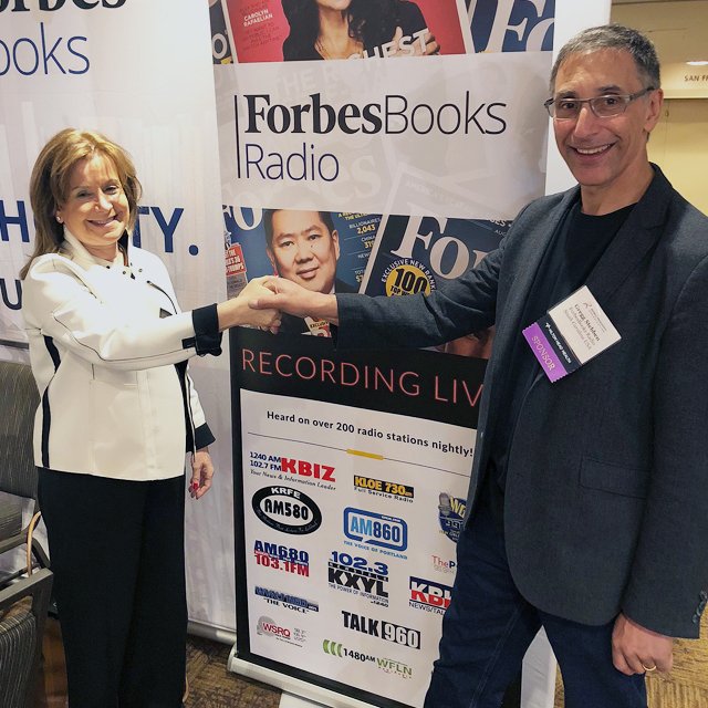 So many interesting people at the WPO 2018 Conference in Los Angeles. Carol meets Gregg Stebben of Forbes Book Radio. #WPO #WPOdisrupts #DashboardNY #Fixyourbooks911 #numbercrunchingninja #youdoyou