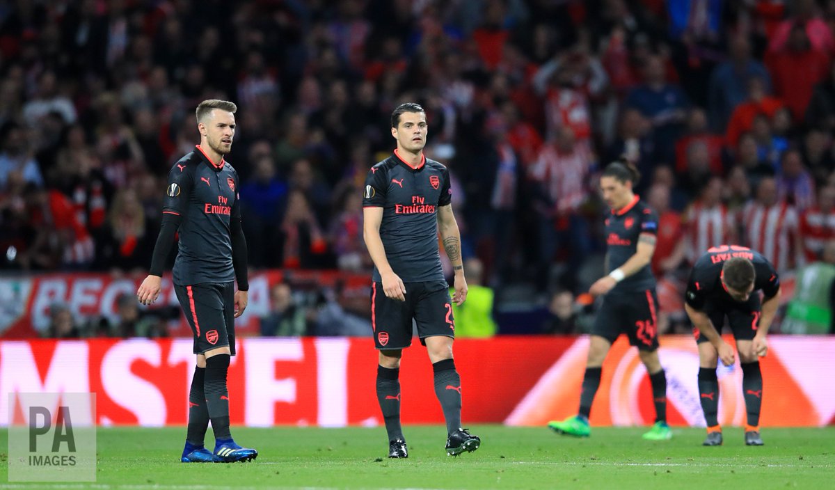 FourFourTwo's tweet photo. FT #AtleticoMadrid 1-0 #Arsenal (2-1 on aggregate) 

Atletico Madrid book their place in the Europa League final; Arsene Wenger has managed his last European game with the Gunners. #ATLvARS #UEL https://t.co/Jw5CVOKbkE