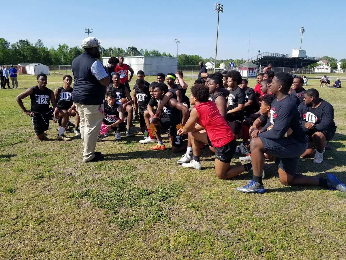 Recruit757's tweet photo. Nansemond River College Day Workout https://t.co/6XxbeF8wIQ