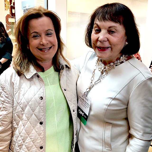 Carol says hello to Dr. Marsha Firestone, Chairman and Founder of The Women Presidents' Organization at the Sponsors Cocktail Mixer for the 2018 Conference in Los Angeles. #WPO #WPOdisrupts #DashboardNY #Fixyourbooks911 #numbercrunchingninja #youdoyou