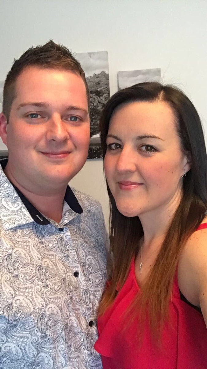 katie902012's tweet photo. Wedding selfies! Ignore the flabby arms 🤦🏽‍♀️🙈👎 haha #wedding #dressup https://t.co/B0jhy05gHv