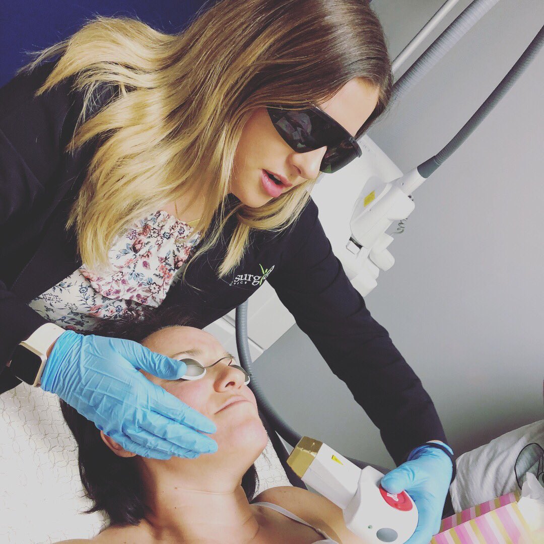KingmakerAgency's tweet photo. After their first month with KingMaker, we are floored after running our first round of social media analytics for the incredible women that work at Bali Medical Spa! Incredible growth! 💙 Can’t wait for more fun, awesome business with this crew! https://t.co/0f7qeUjNCA