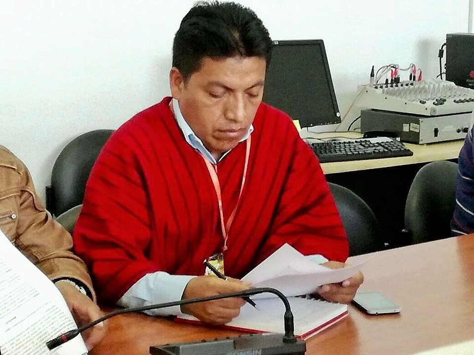 Copisaec's tweet photo. 2/5/18 Presidente de #copisaec (#josebunay328), tiene reunión con representantes del #AgroEcuatoriano y la Vicepresidenta de la Comisión de #SoberaníaAlimentaria para que en la #asambleanacional se GENEREN LEYES Y POLÍTICAS VIABLES para acabar la Problemática de Comercialización https://t.co/qjduJOgJv6