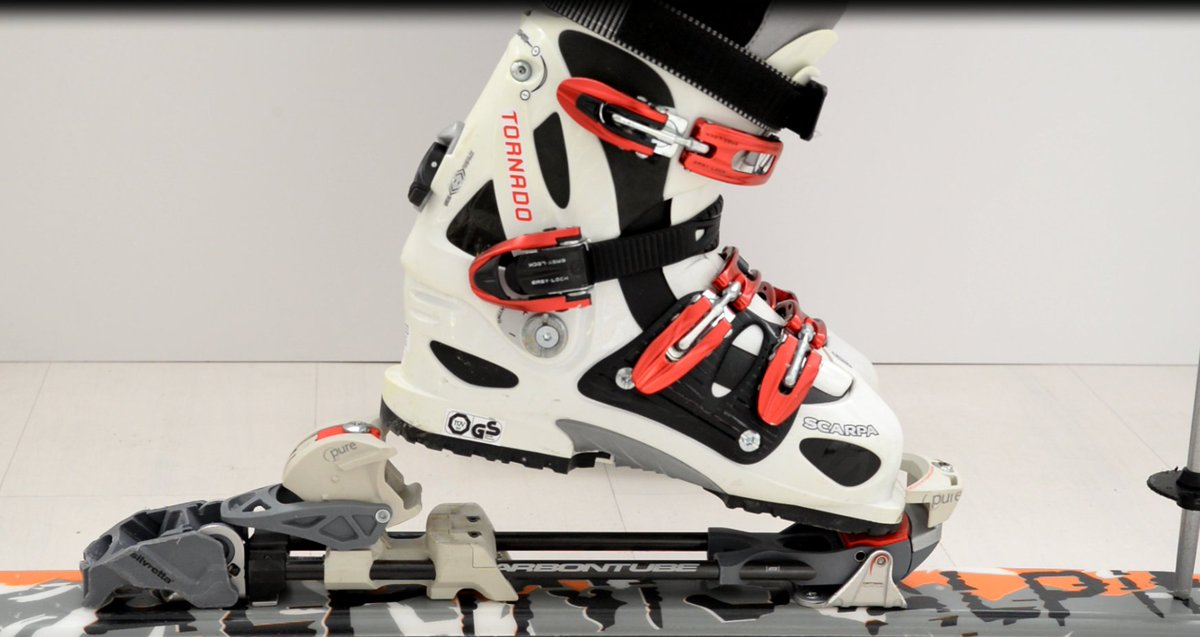 FinclipProject's tweet image. Don/Doff Fins can be demanding: we need an accessory that makes donning and doffing fins the simplest thing in the world

#Finclip #SEA #Diving #skiing #scubadiving #scuba #ideas #innovation #Easy #underwater