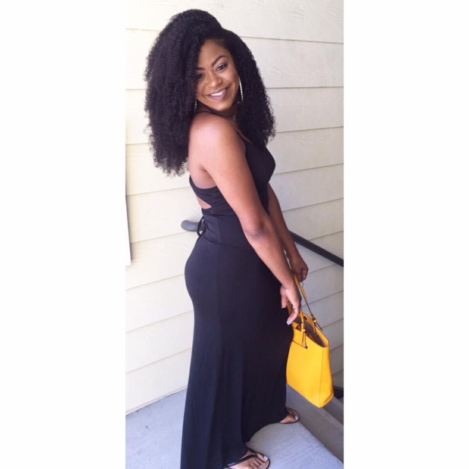 JusCallMe_Dee's tweet image. 😌Just because people HATE to see you smiling and wanna know HOW you're living your life. 🤸🏽‍♀️ #MindYaBusiness #IssaThrowback #TBT