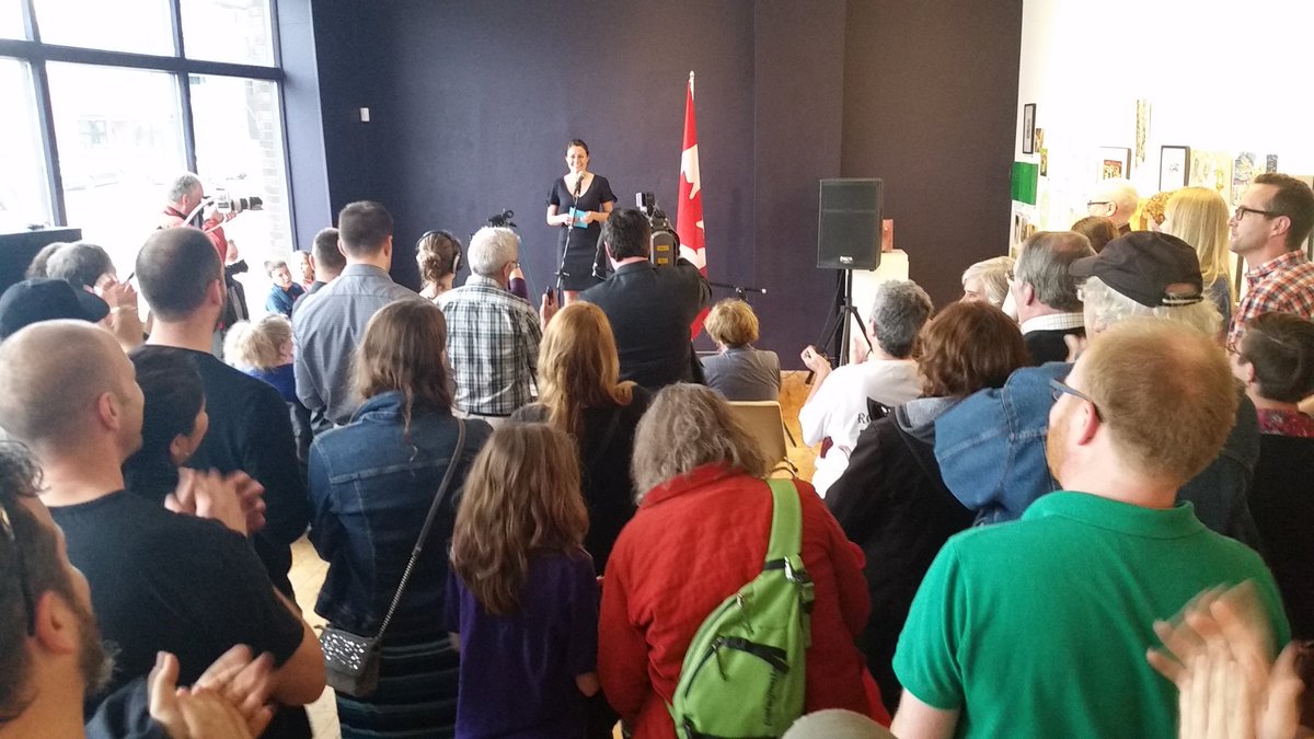 #Ptbo's next Mayor Diane Therien announces her candidacy. I am so pleased. You've got a community behind you, Diane!