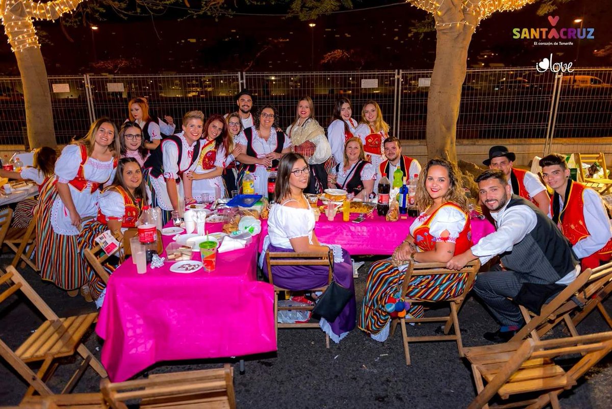 Anoche nos fuimos de baile de magos!💃
#BaileDeMagosSC