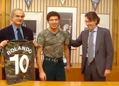 2015blackdog's tweet photo. Unbelievable
#Rolando
#salisburgomarsiglia #GolCollection https://t.co/xStaI2IT3r