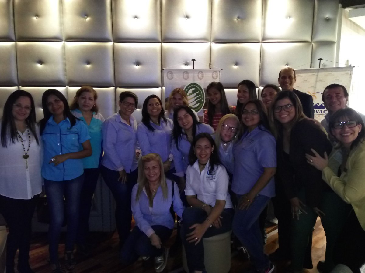 CamTurismoBOLIV's tweet photo. Agentes de Viajes de Puerto Ordaz y Ciudad Bolívar presentes en el May Site Inspection a realizarse en el Rosabela Hotel &amp; Convention Suites. @HotelRosaBela

Invitación conjunta entre Coquivacoa Tours y Cámara de Turismo del estado Bolívar.
@coquivacoatours

#Cteb #NuevaJunta https://t.co/3lwgXCzMGO
