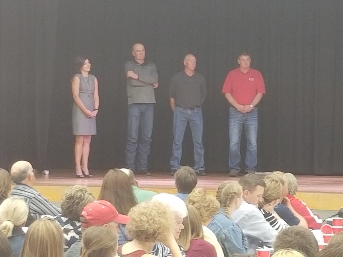 wells_carlie's tweet image. Russ Arnold Anselmo-Merna Hall of fame inductee.