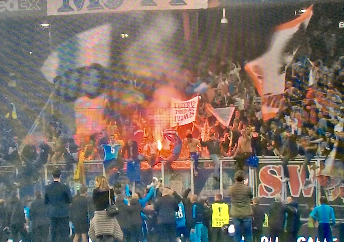 VGCU84's tweet photo. #RBSOM #FCSOM #OM Le plus grand club français, avec son meilleur public de France, se qualifie pour sa 5ème finale européenne... Allons la gagner ensemble à Lyon le 16 mai!!! #ForzaOM 🔵⚪️🔥🏆 https://t.co/GrlNEBUTVG
