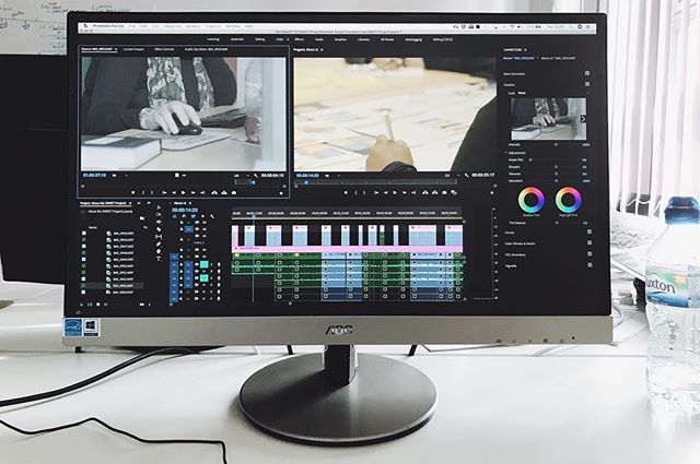 creativetweed's tweet photo. Afternoon in the studio #videomarketing https://t.co/hJLDU1kbnn https://t.co/2vsGTc1ubu
