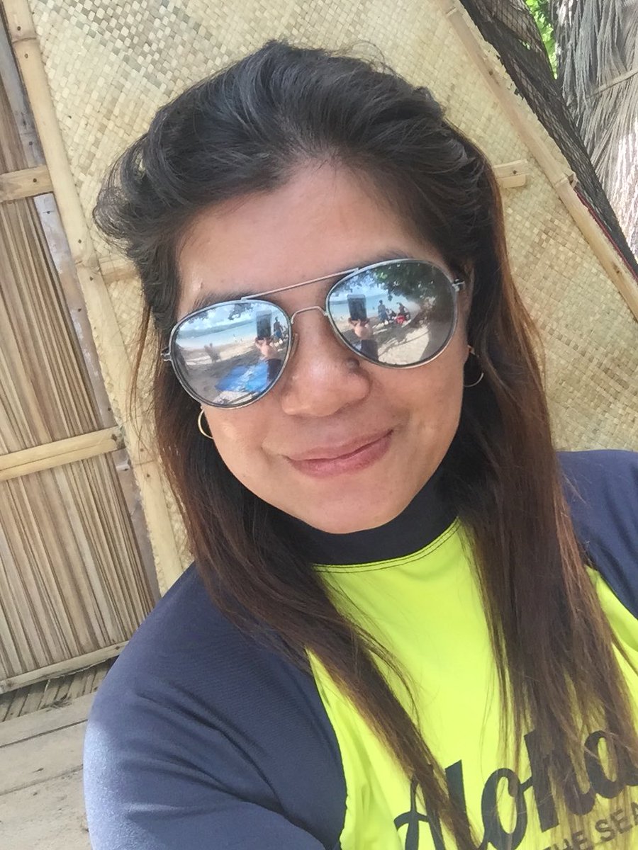 rina_balasta's tweet photo. Sunmer feels https://t.co/PzoXKAtfW8