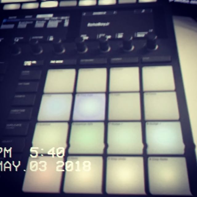 Mr609's tweet photo. ▪️
▪️
▪️
#maschinemk3 #kompletekontrolmk2 #mixing #mastering #protools #audioengineer #musicstudio #wshh #worldstarhiphop #soundcloud #NoFreeBeats #artist #audiophile #UAD #soundtoys #fabfilterpro #Raven #Jersey #theStew! #producerlife #writerlife #mixlife #unsigned #ind… https://t.co/Jt4SnFo8pN