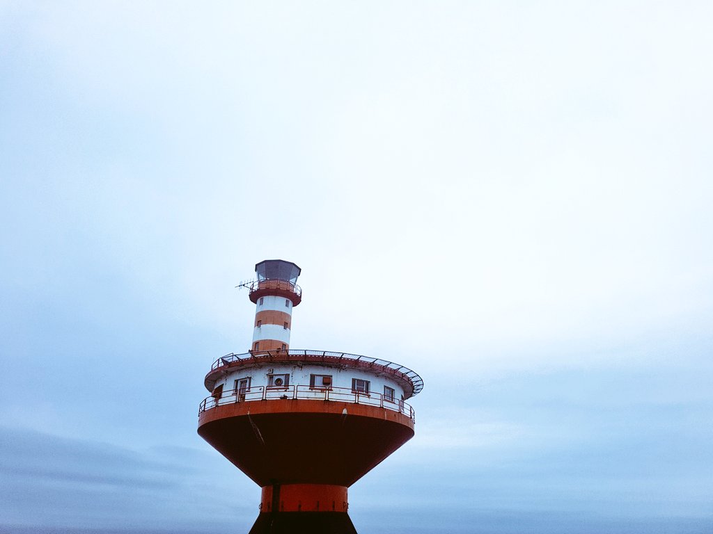 teacaketravels's tweet image. Today I sat on a 🚤 and braved the elements 🌊❄🌬 to see a 🐋!! Did I manage it? Well.....kind of 😂 They were shy &amp;amp; popped up veeeery quickly. I walked off that boat with wet knickers and no photos. We're gonna put this one in the memory box 😂
#quebecbythesea #QuebecRegion
